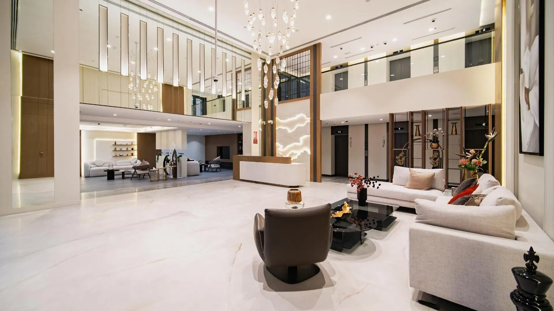Sunny Studio, Pool, Villa Views, Near Metro Dubai Apartment