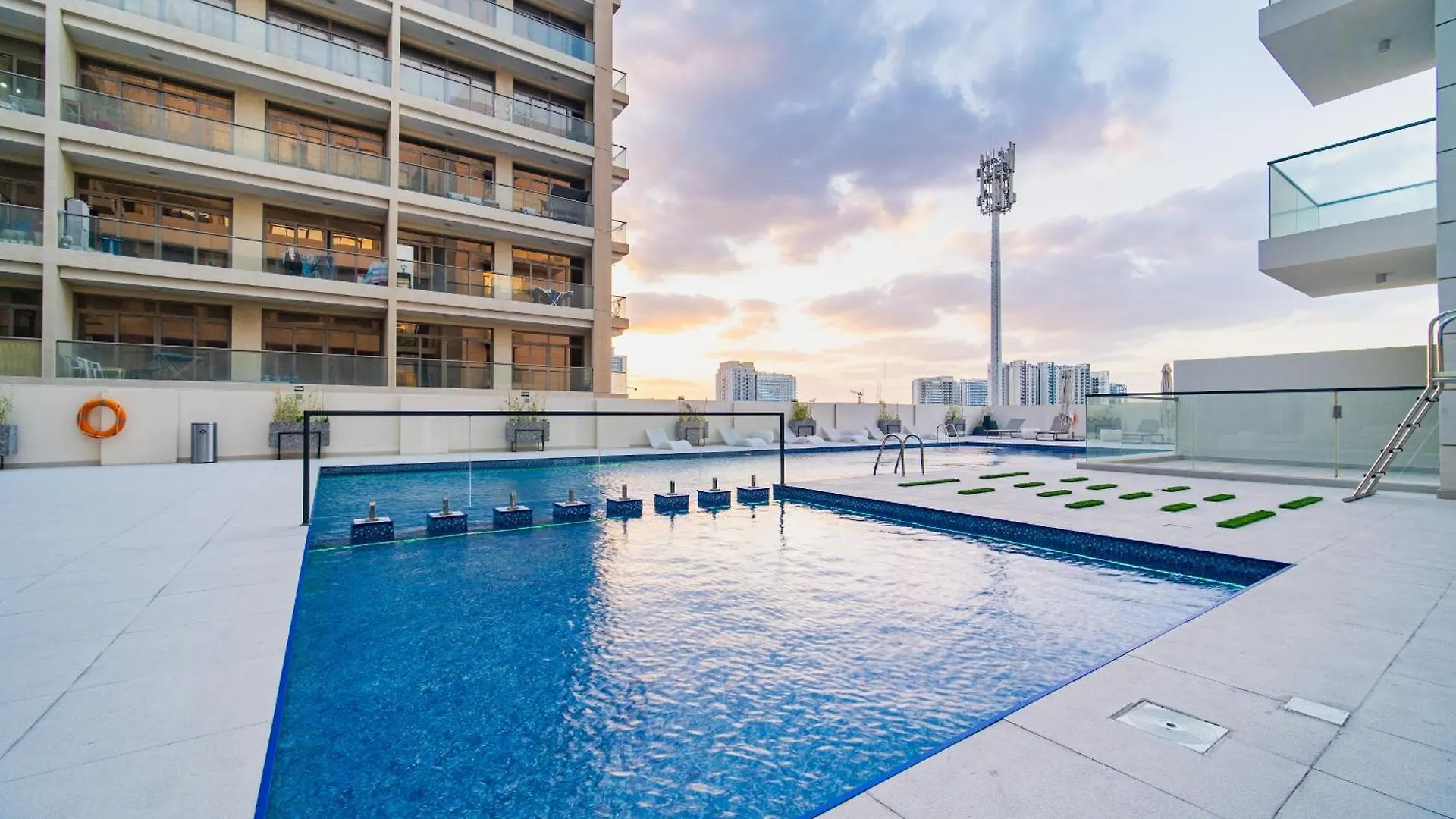 דובאי Sunny Studio, Pool, Villa Views, Near Metro