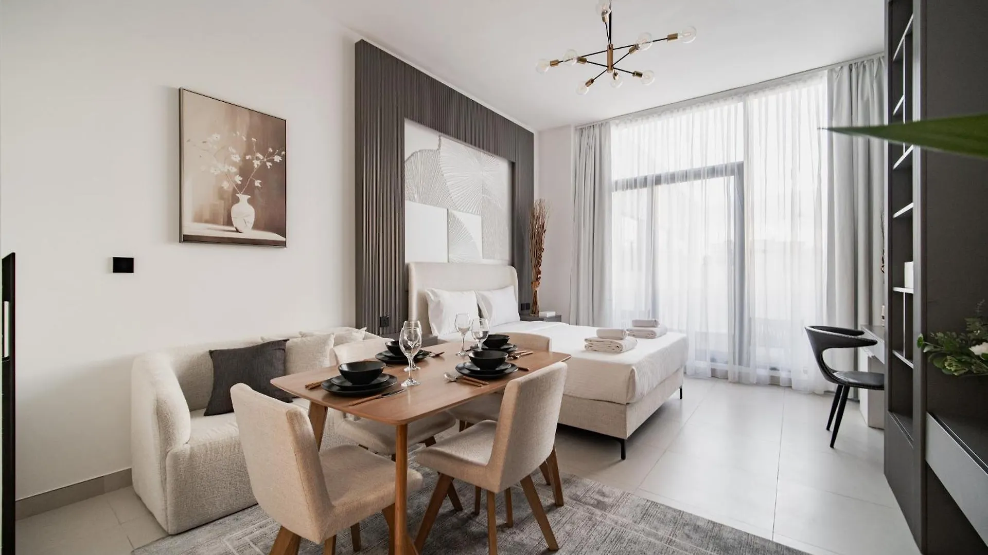 דובאי Sunny Studio, Pool, Villa Views, Near Metro 0*,  איחוד האמירויות הערביות