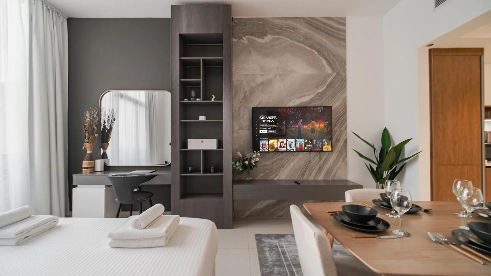 דובאי Sunny Studio, Pool, Villa Views, Near Metro