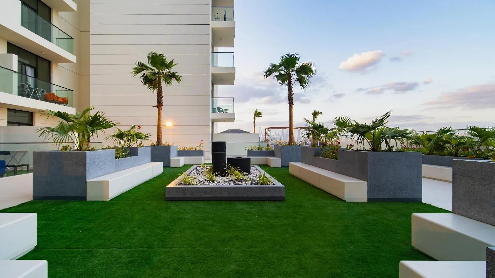 Apartment Sunny Studio, Pool, Villa Views, Near Metro Dubai