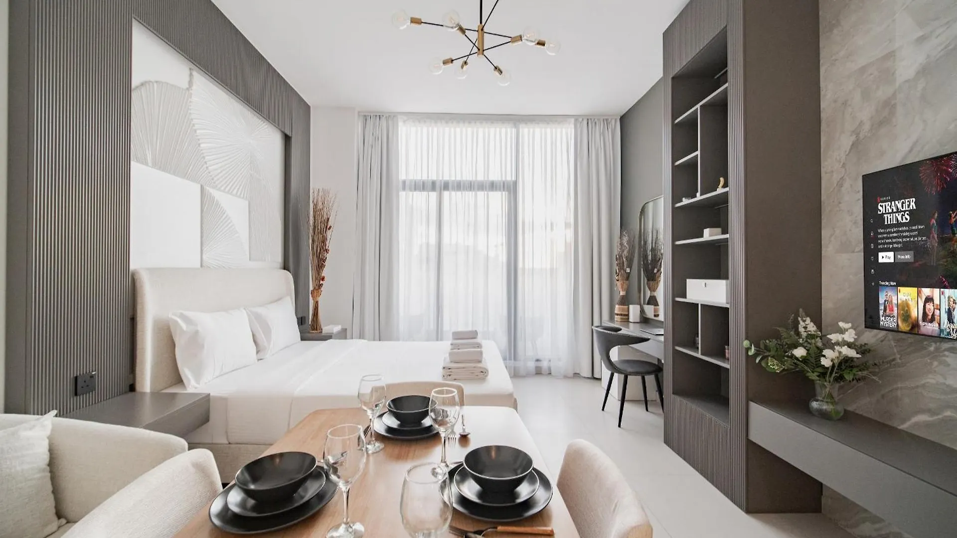 Sunny Studio, Pool, Villa Views, Near Metro Dubai Apartment