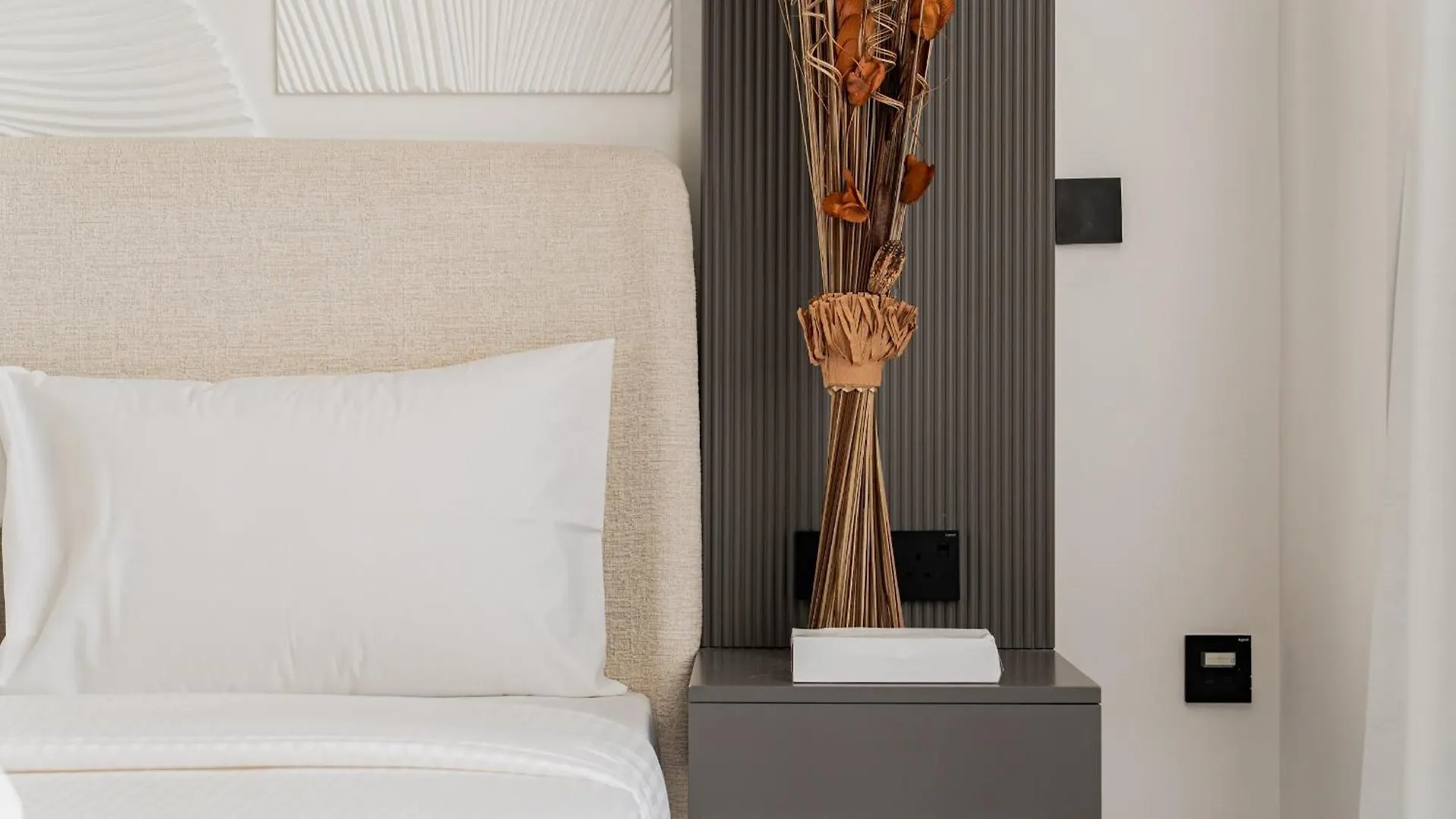 Apartment Sunny Studio, Pool, Villa Views, Near Metro Dubai United Arab Emirates